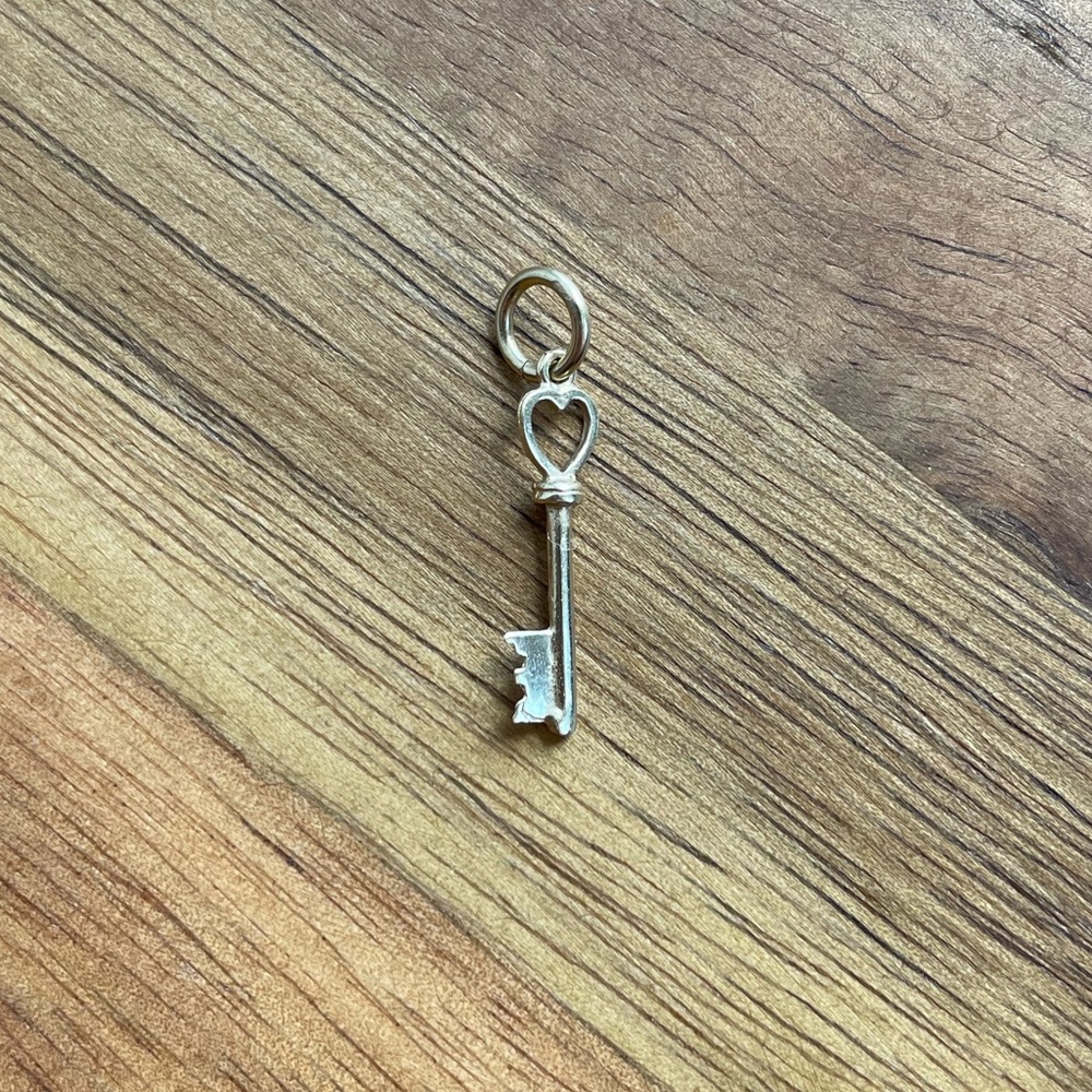 14K skeleton key charm with heart